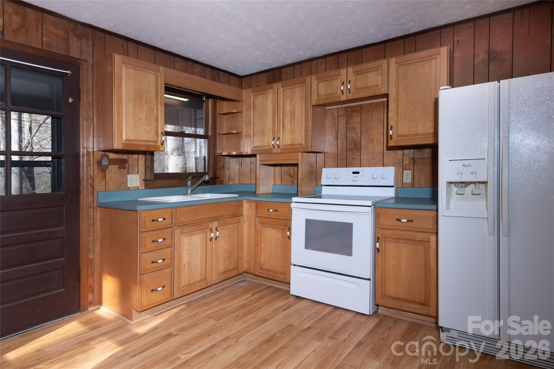 87 Sassafras Lane - Photo 4