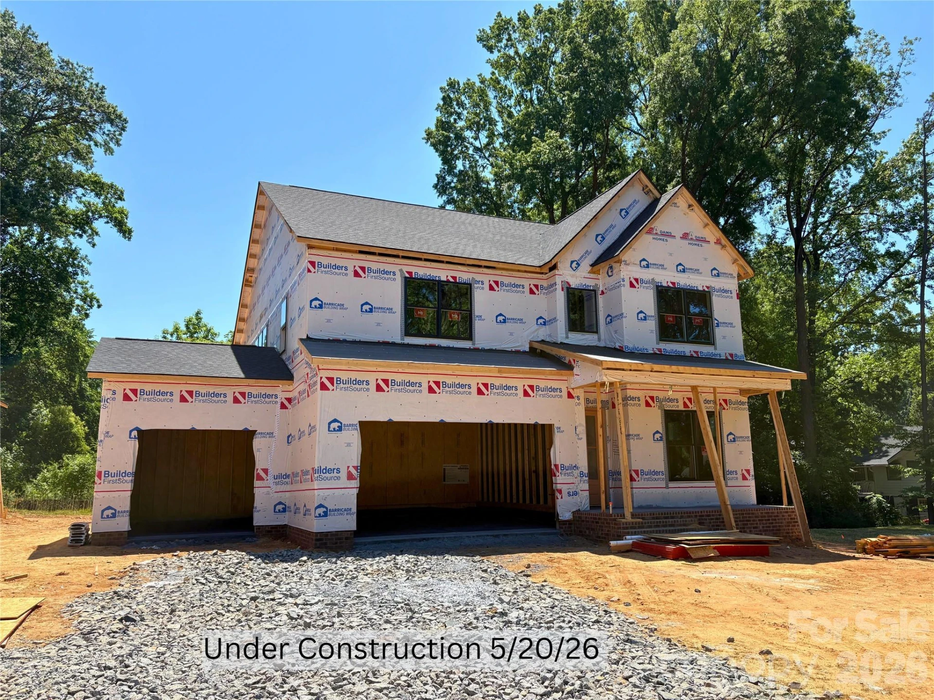 20392 Queens Street - Photo 2