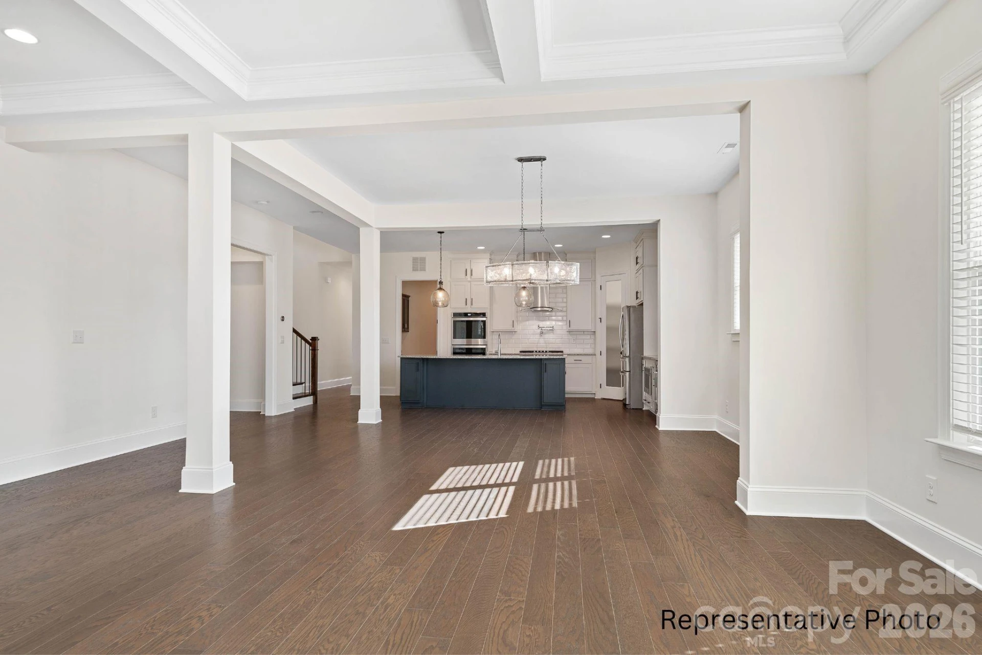 20392 Queens Street - Photo 12