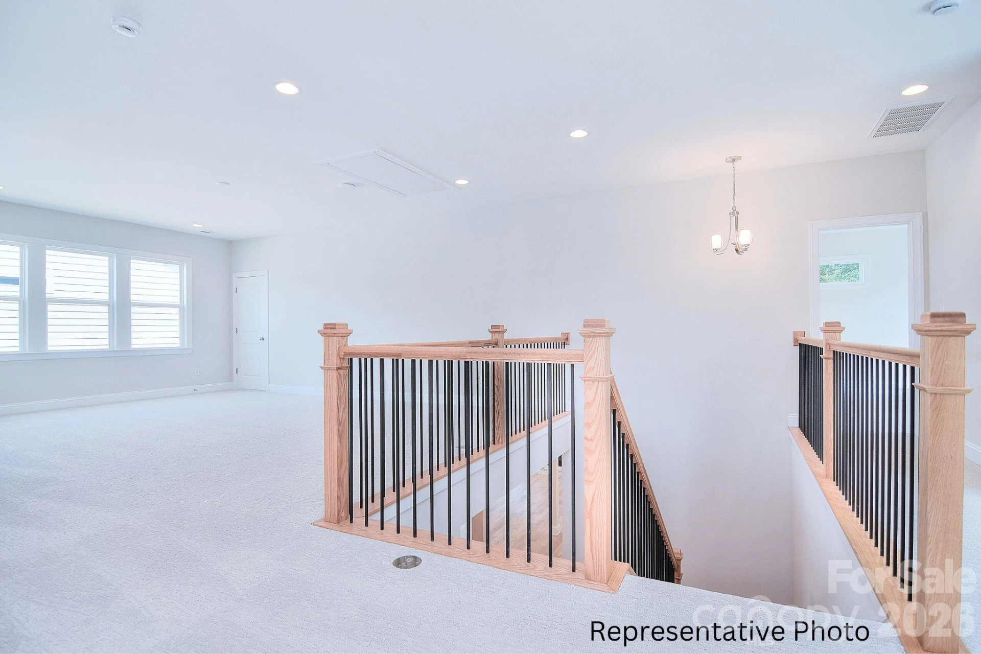 20392 Queens Street - Photo 34