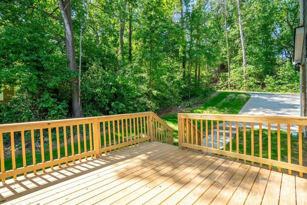 130 Sequoia Drive - Photo 5