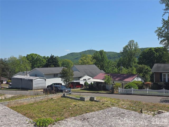 68 Nancy Tolley Street, Marion, NC, 28752