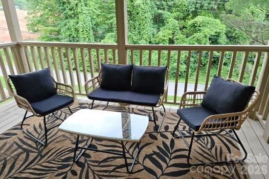 160 Whitney Boulevard #4 - Photo 2