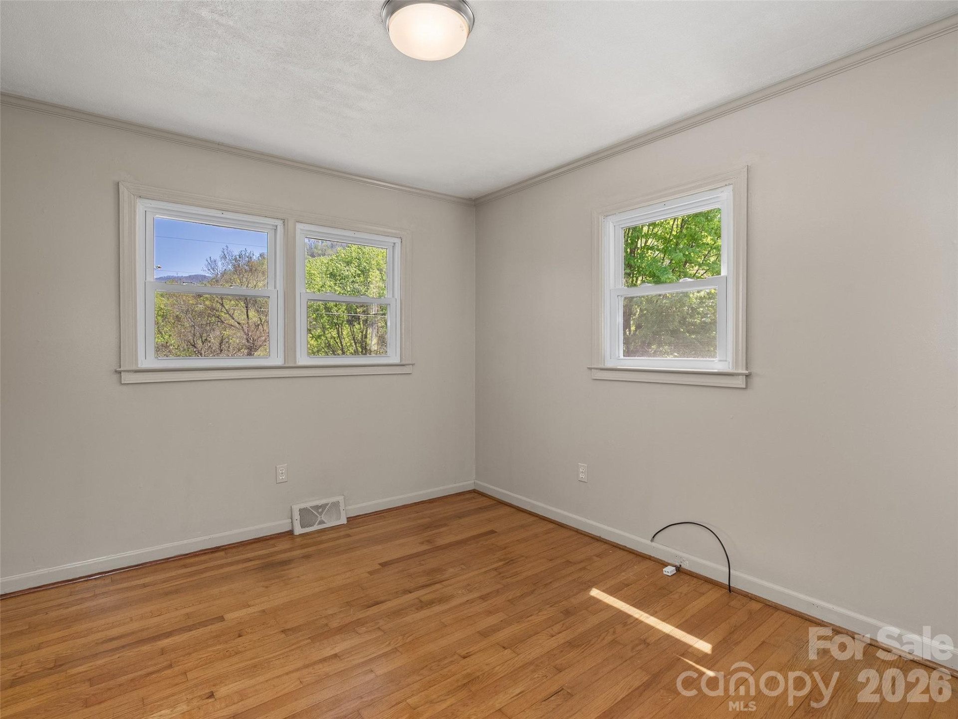 17 Farley Street - Photo 16