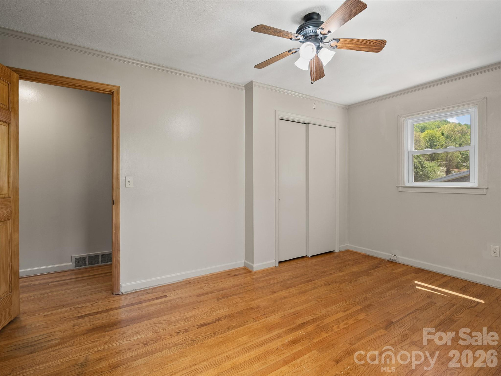 17 Farley Street - Photo 17