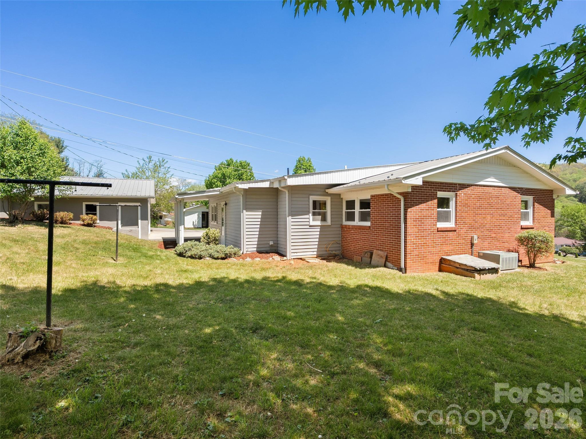 17 Farley Street - Photo 22