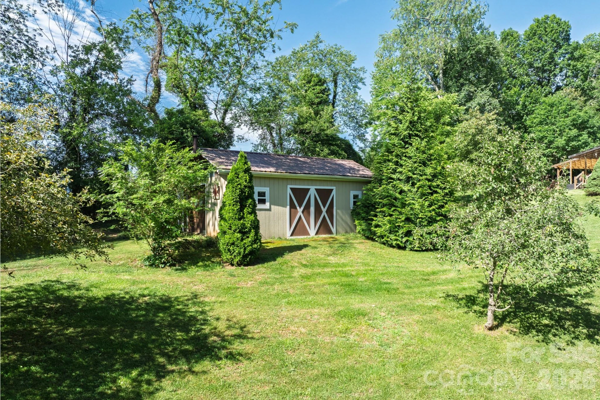 17 Squires Lane - Photo 14