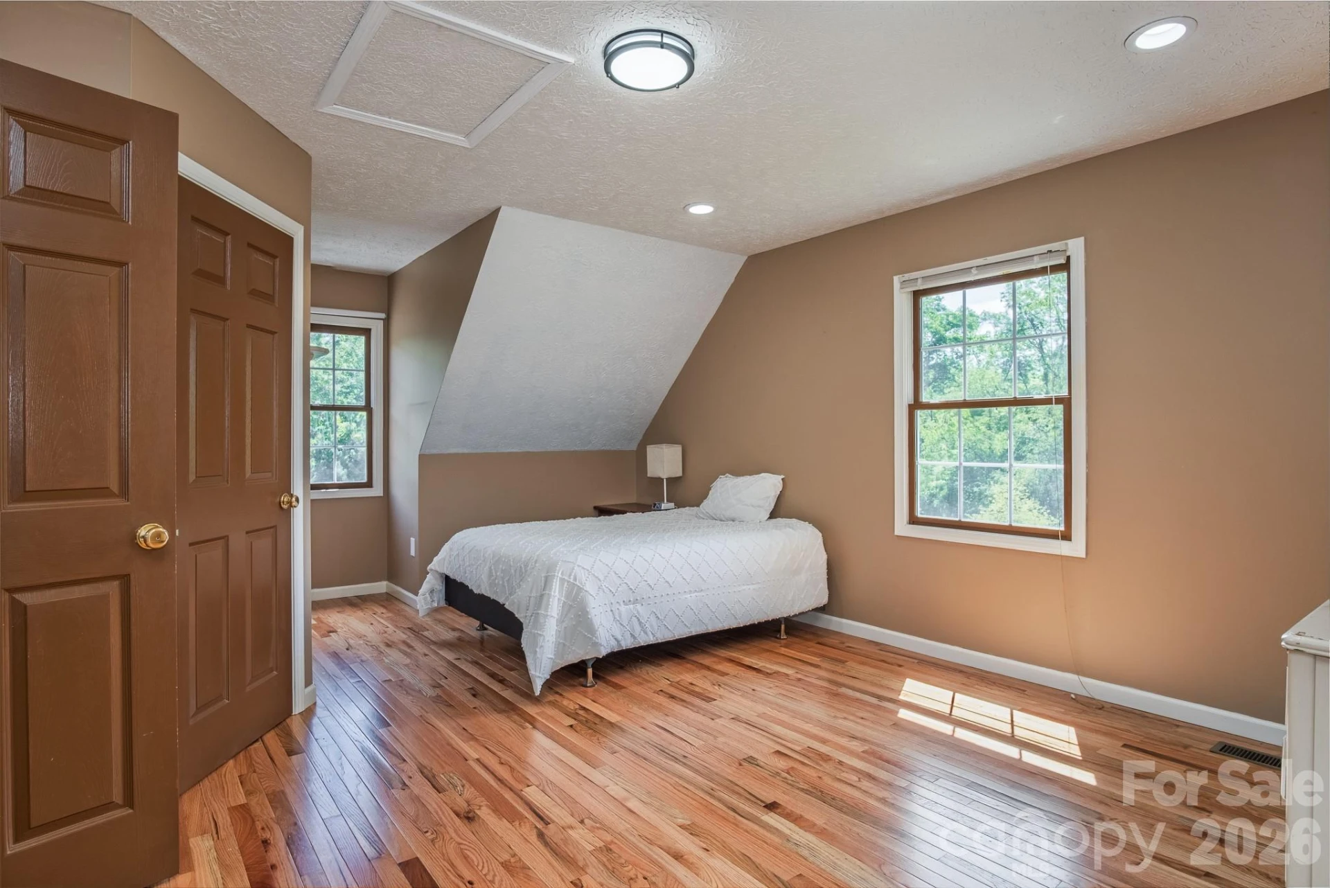 17 Squires Lane - Photo 36