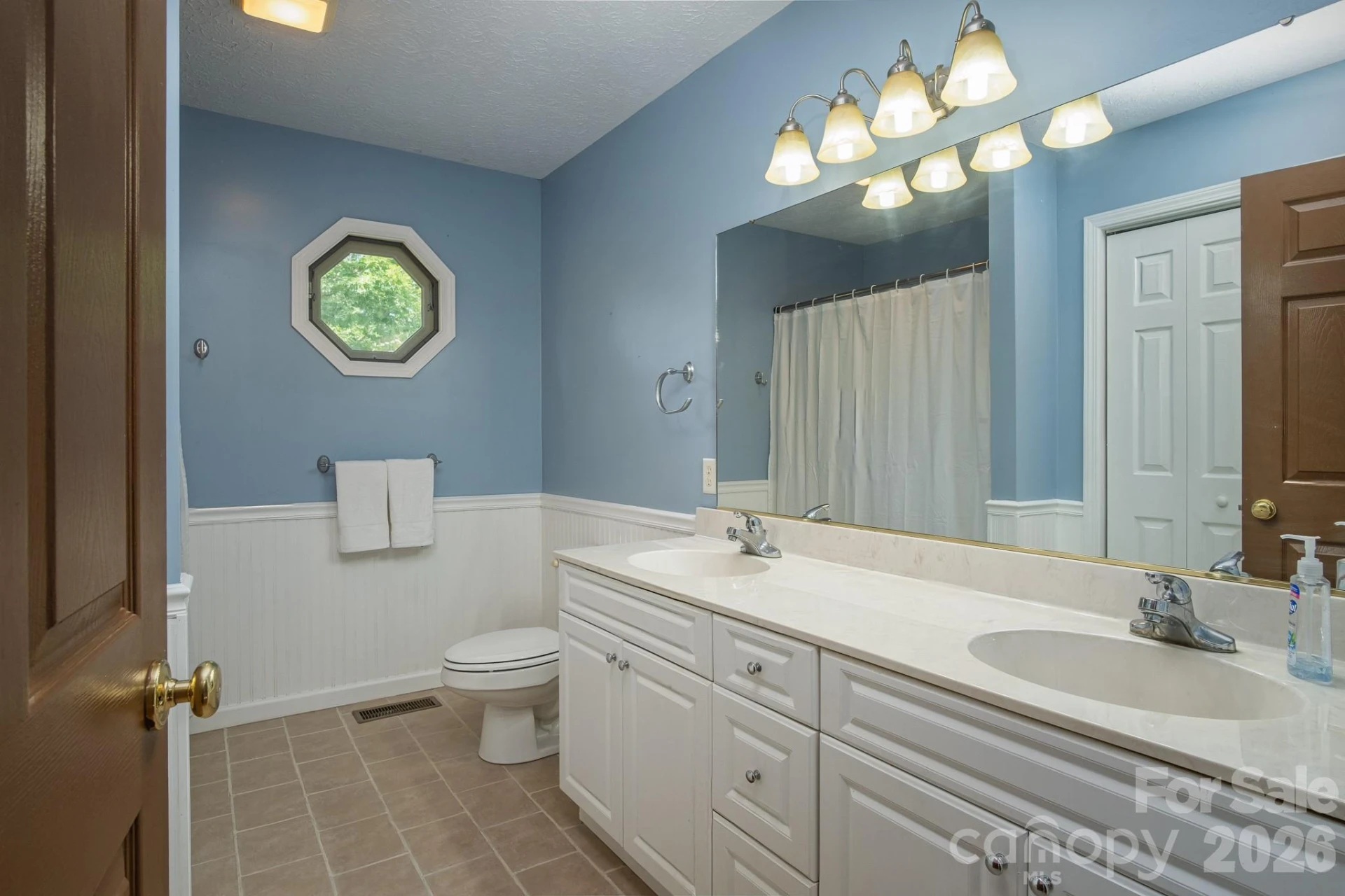 17 Squires Lane - Photo 39
