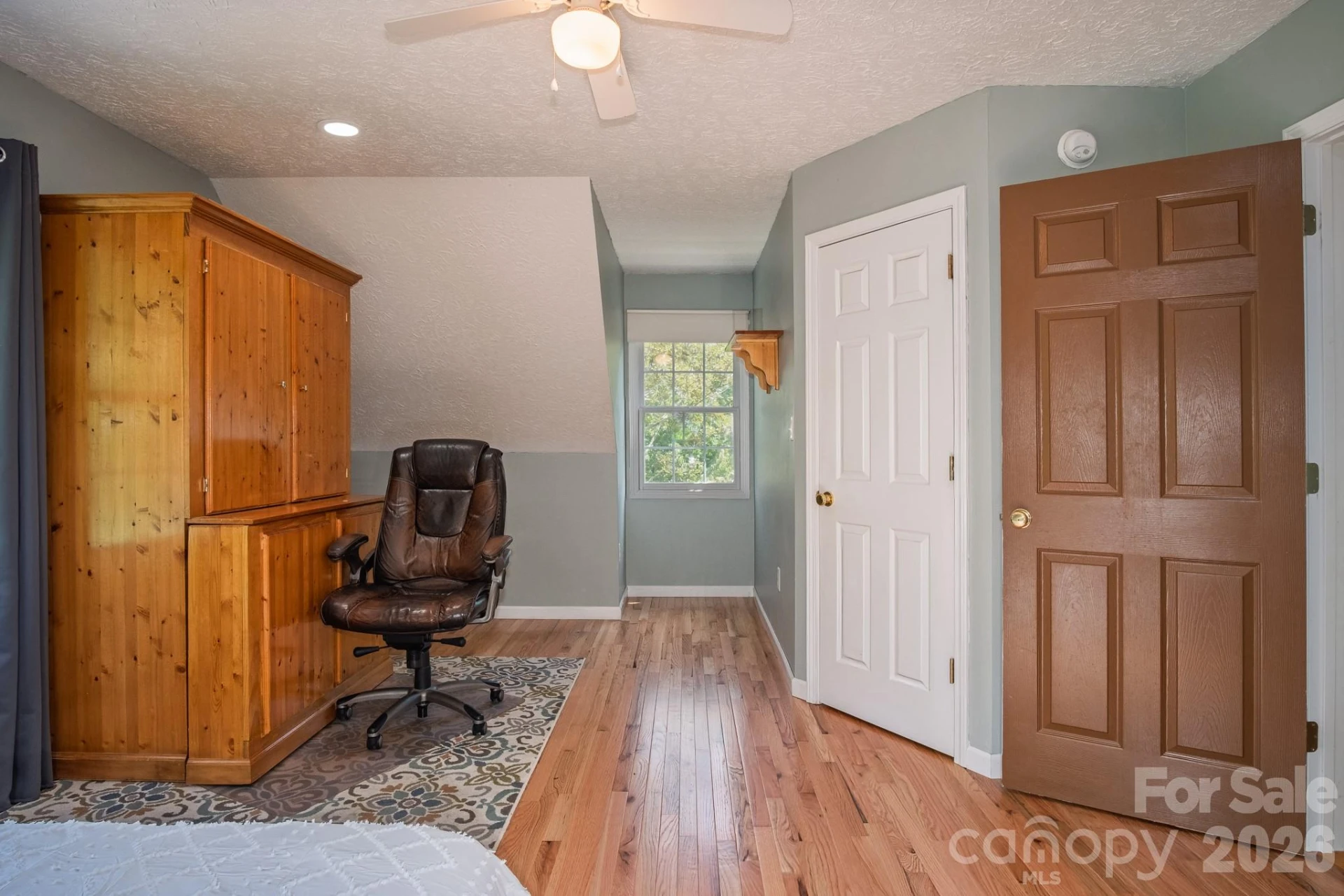 17 Squires Lane - Photo 43