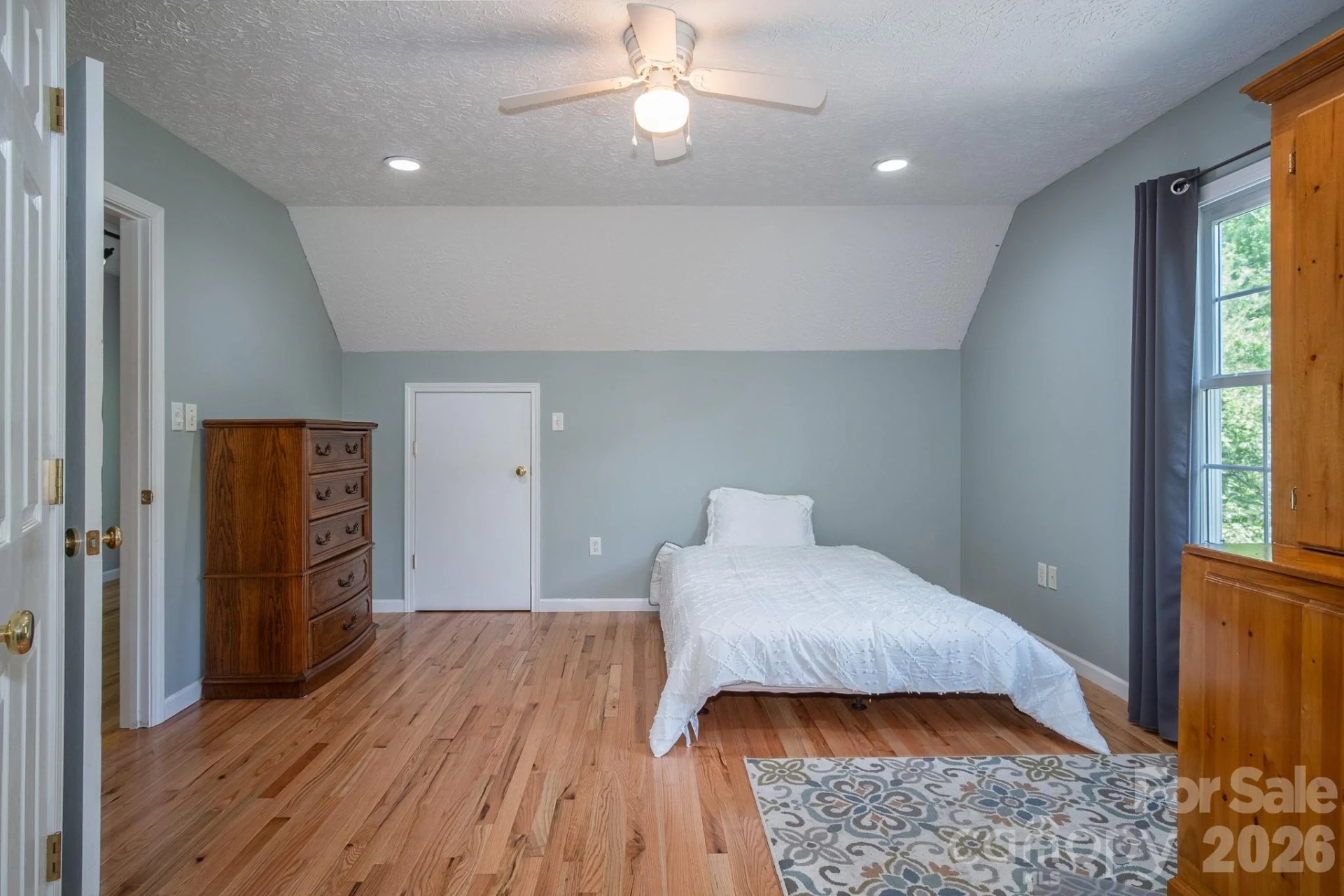 17 Squires Lane - Photo 44