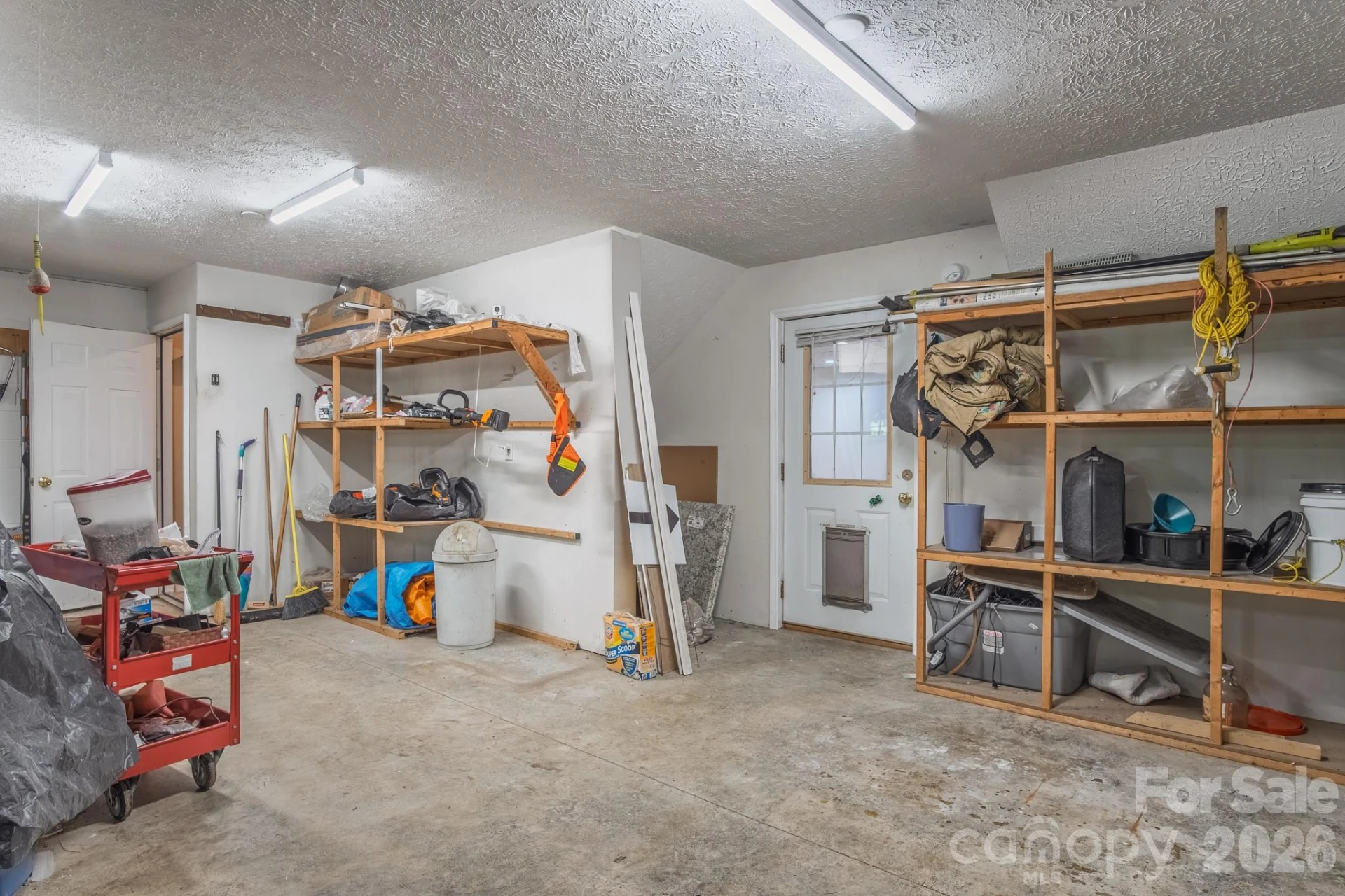 17 Squires Lane - Photo 48