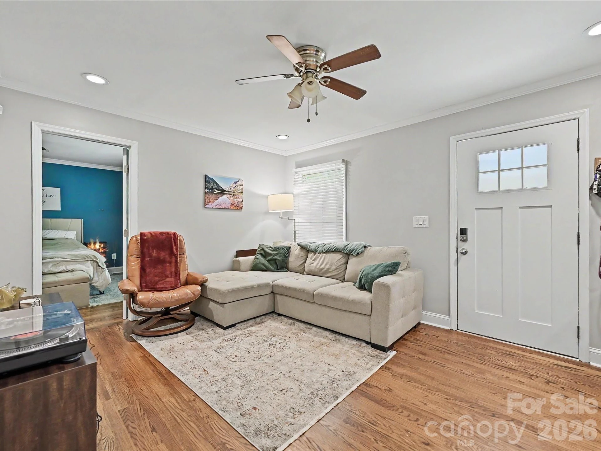 115 Gardner Avenue - Photo 9