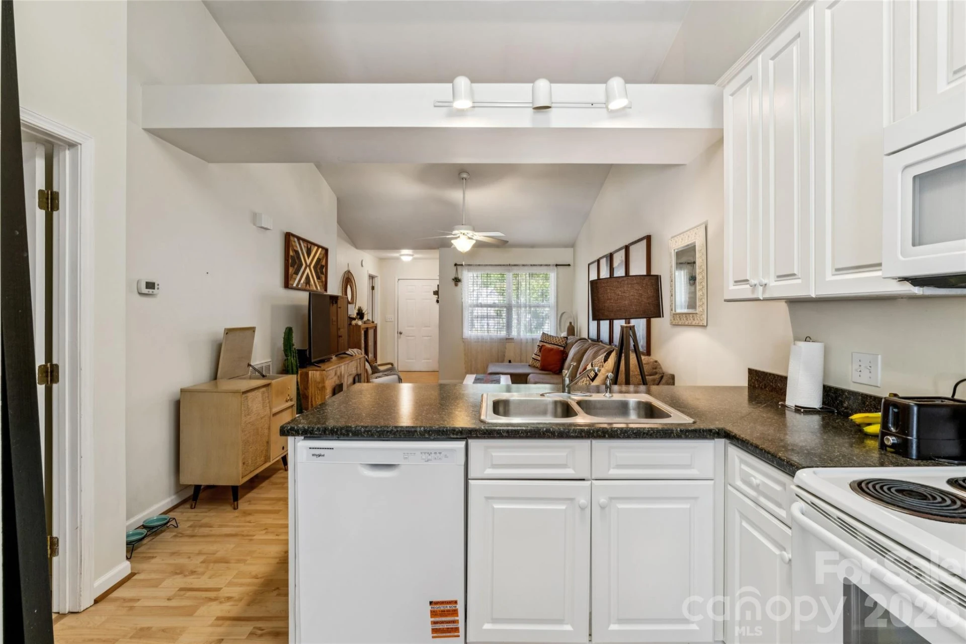 329 Mcneely Avenue - Photo 12
