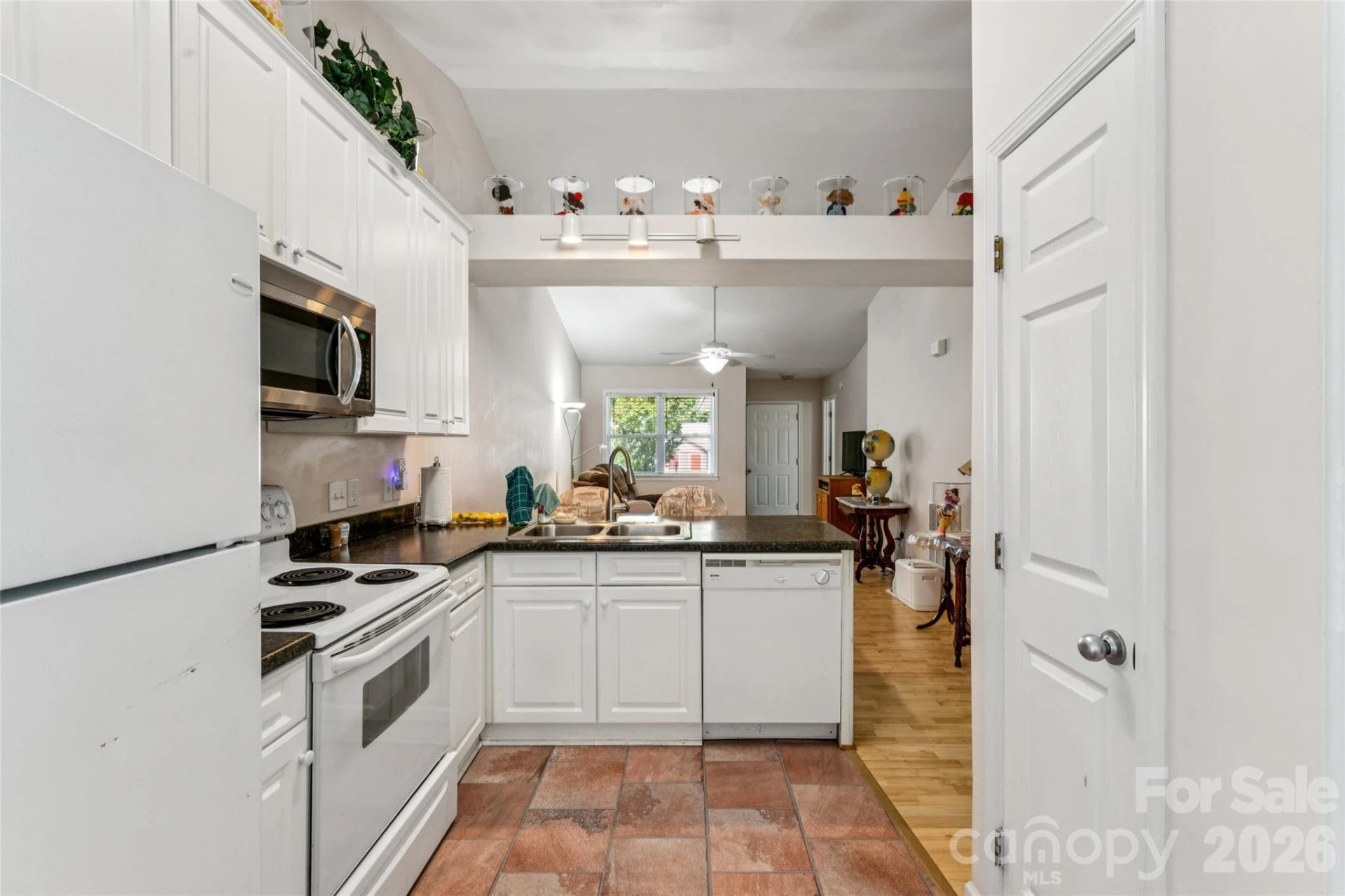 329 Mcneely Avenue - Photo 24