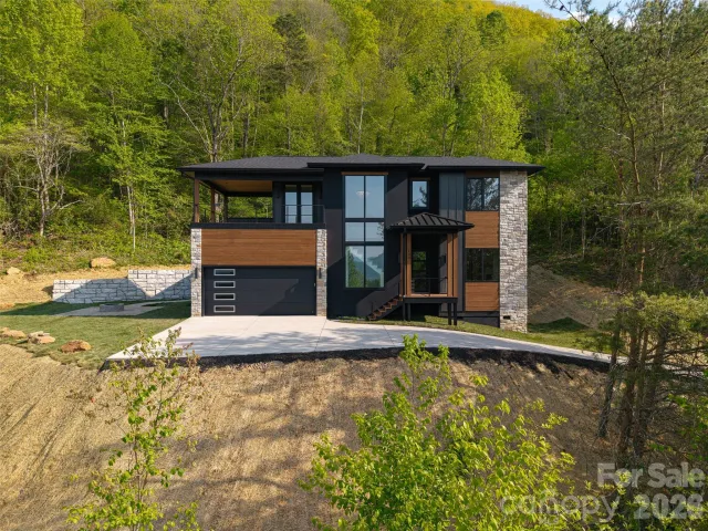 134 View Ridge Parkway, Leicester, NC, 28748