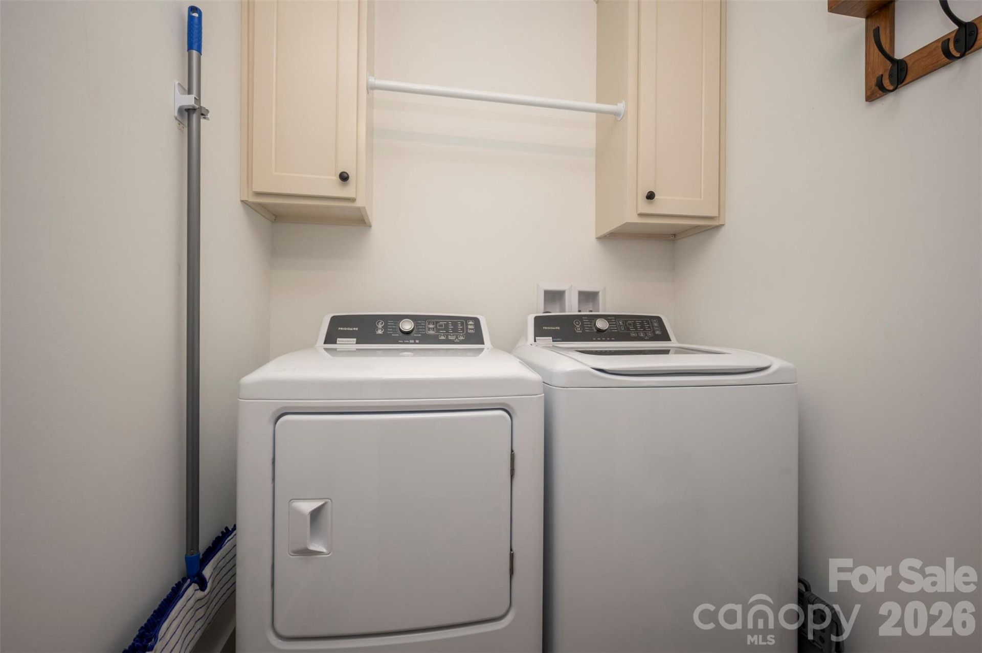 130 Central Park Circle - Photo 16