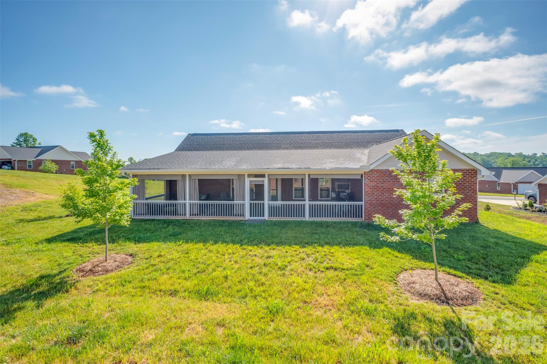 130 Central Park Circle - Photo 3