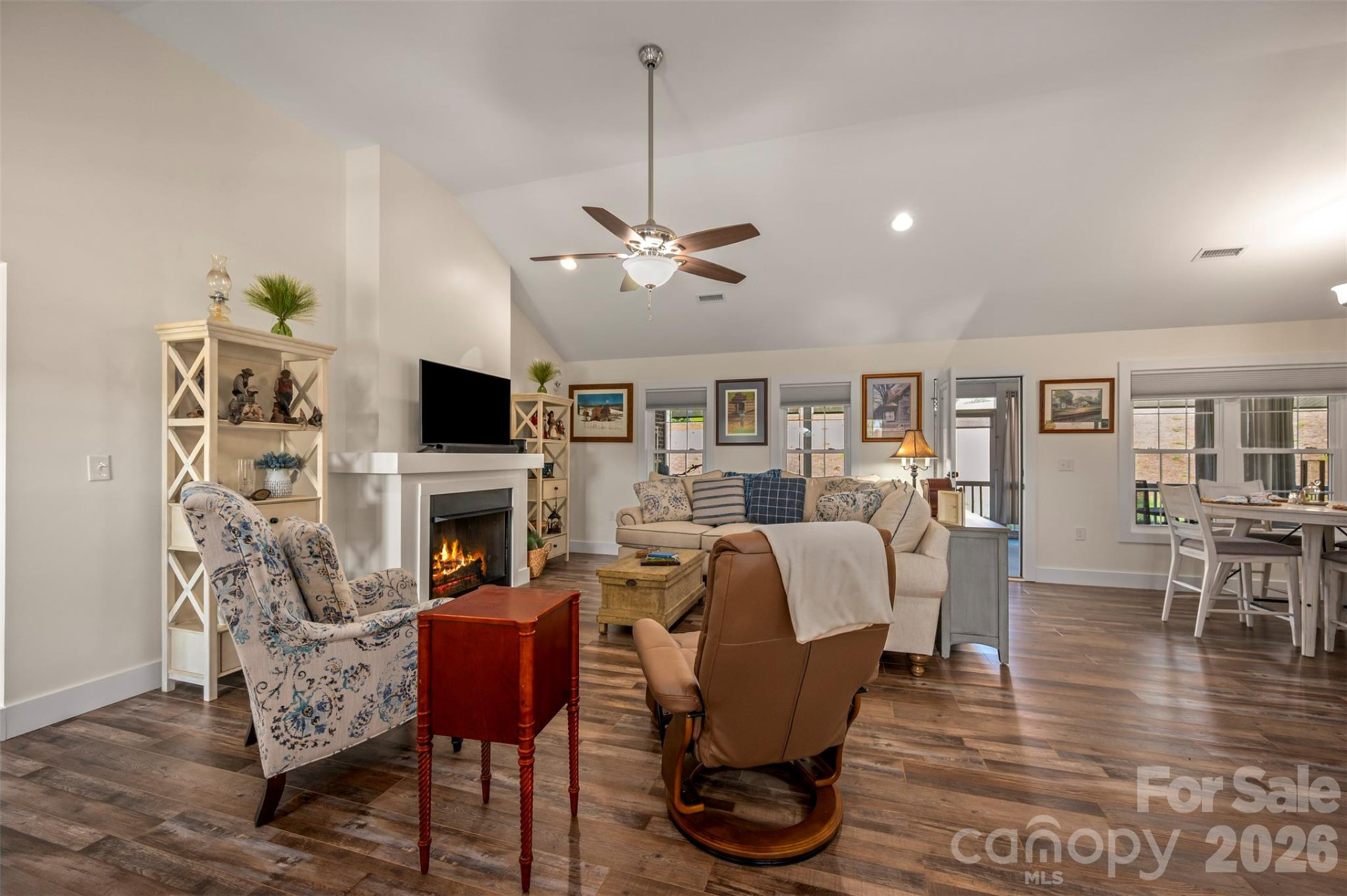 130 Central Park Circle - Photo 9