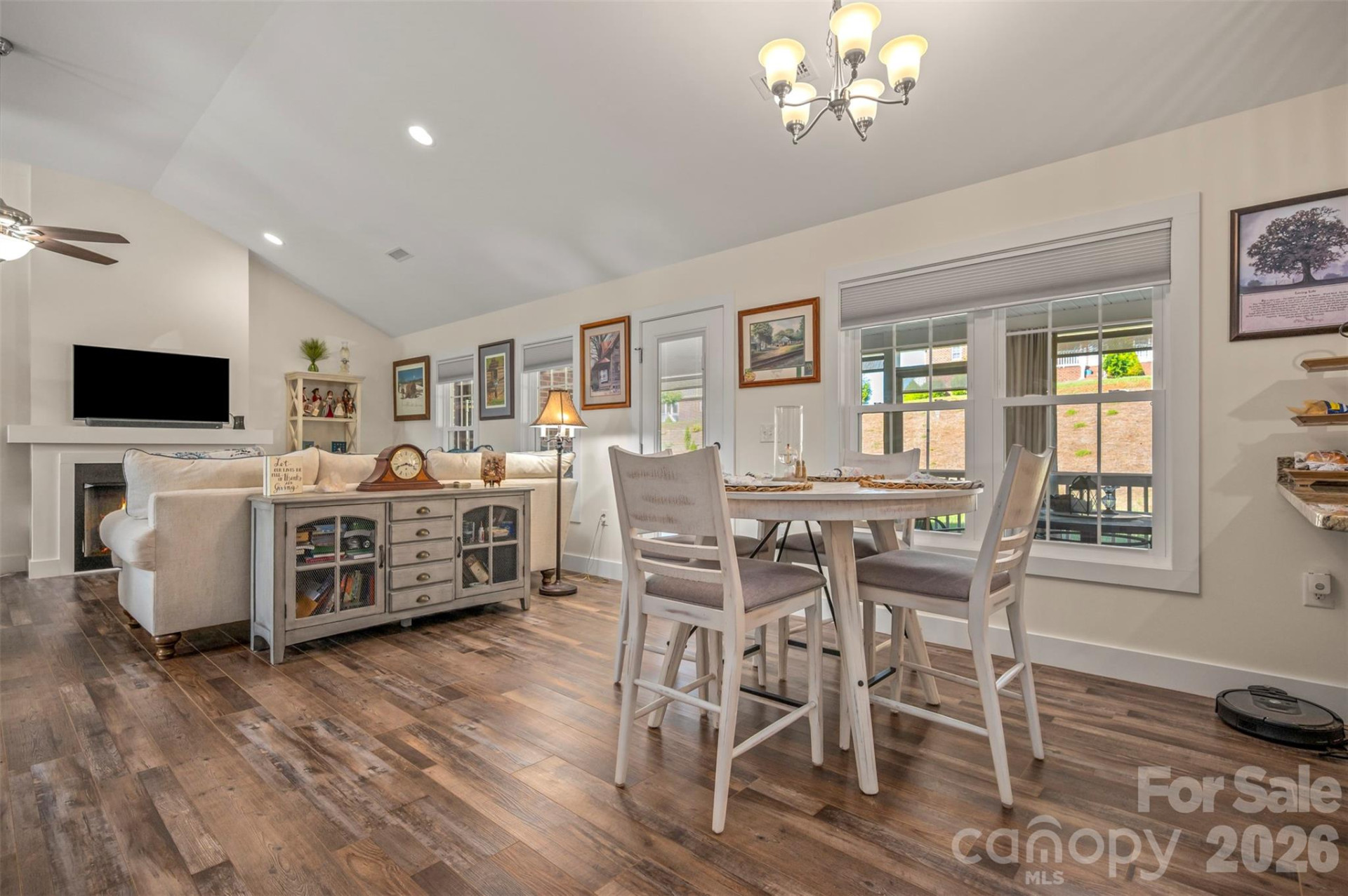 130 Central Park Circle - Photo 10