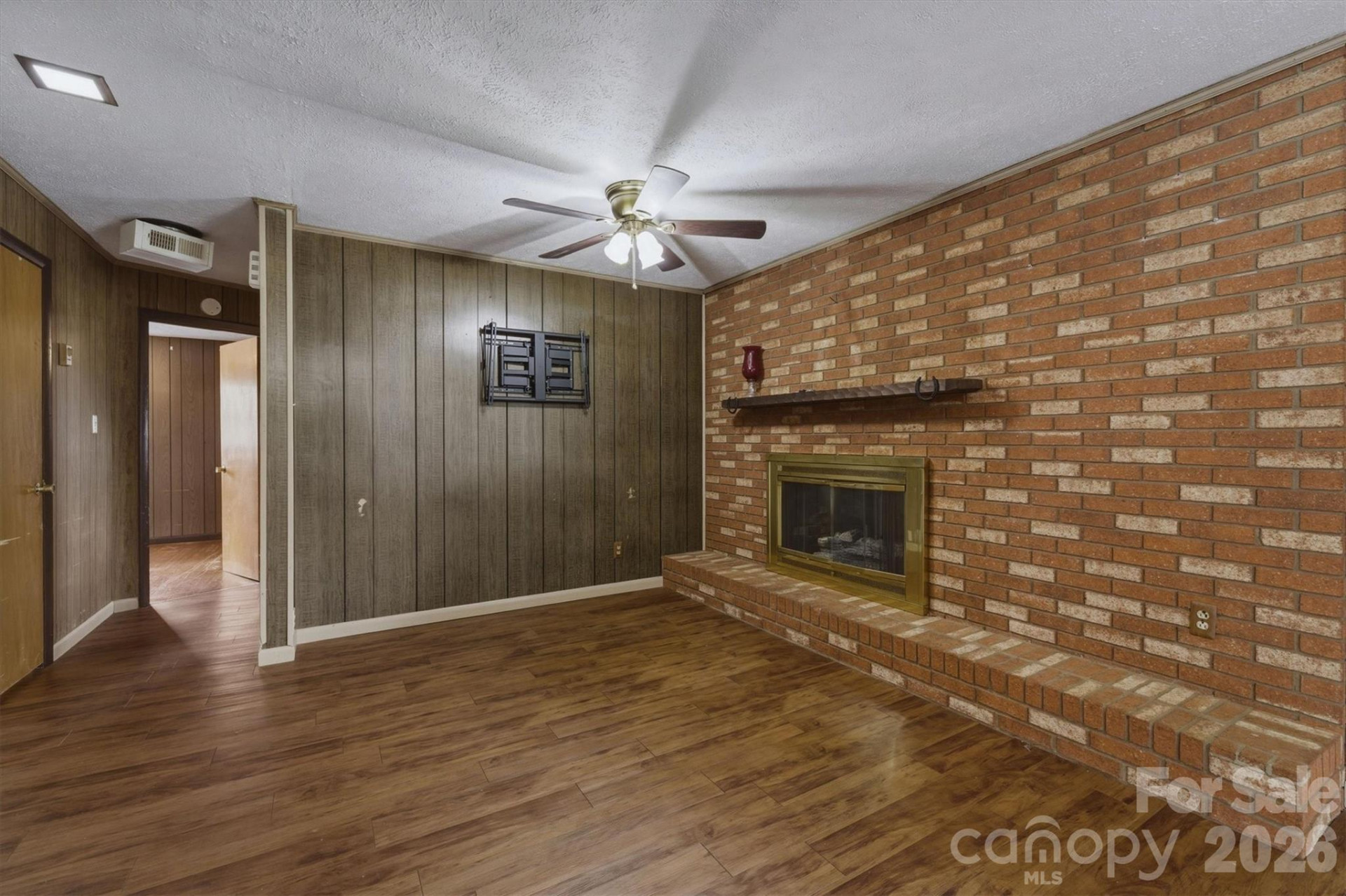 930 Enola Road - Photo 16