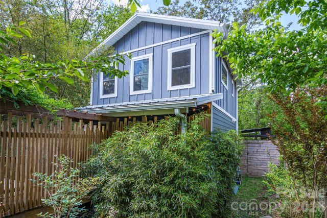 149 State Street, Asheville, NC, 28806