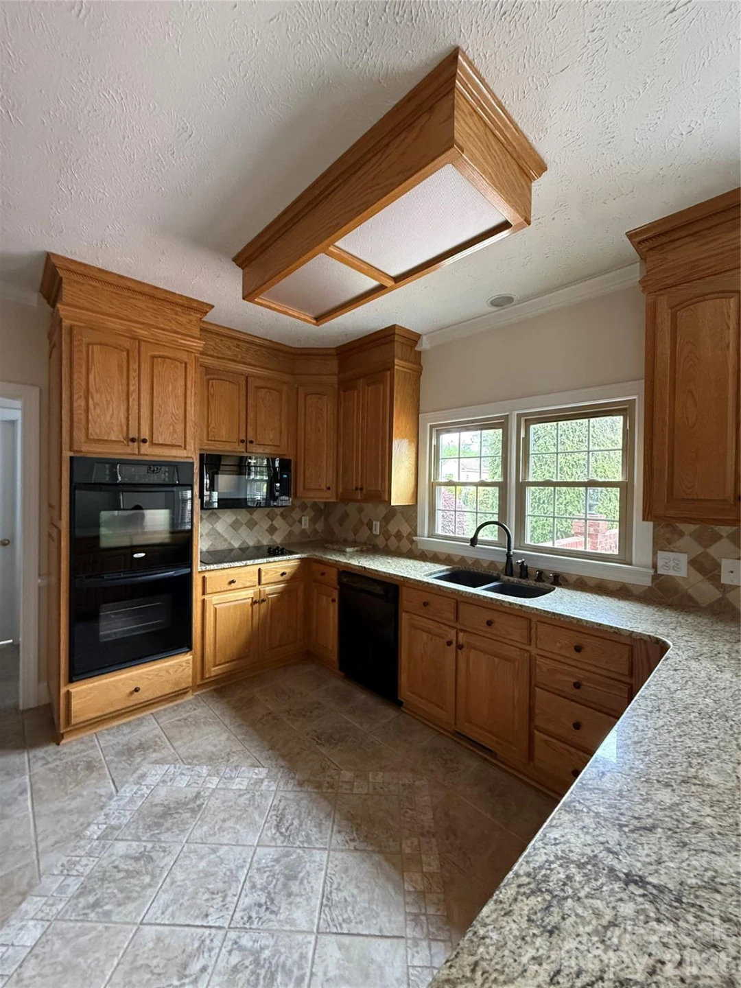 8219 Deer Drive - Photo 12