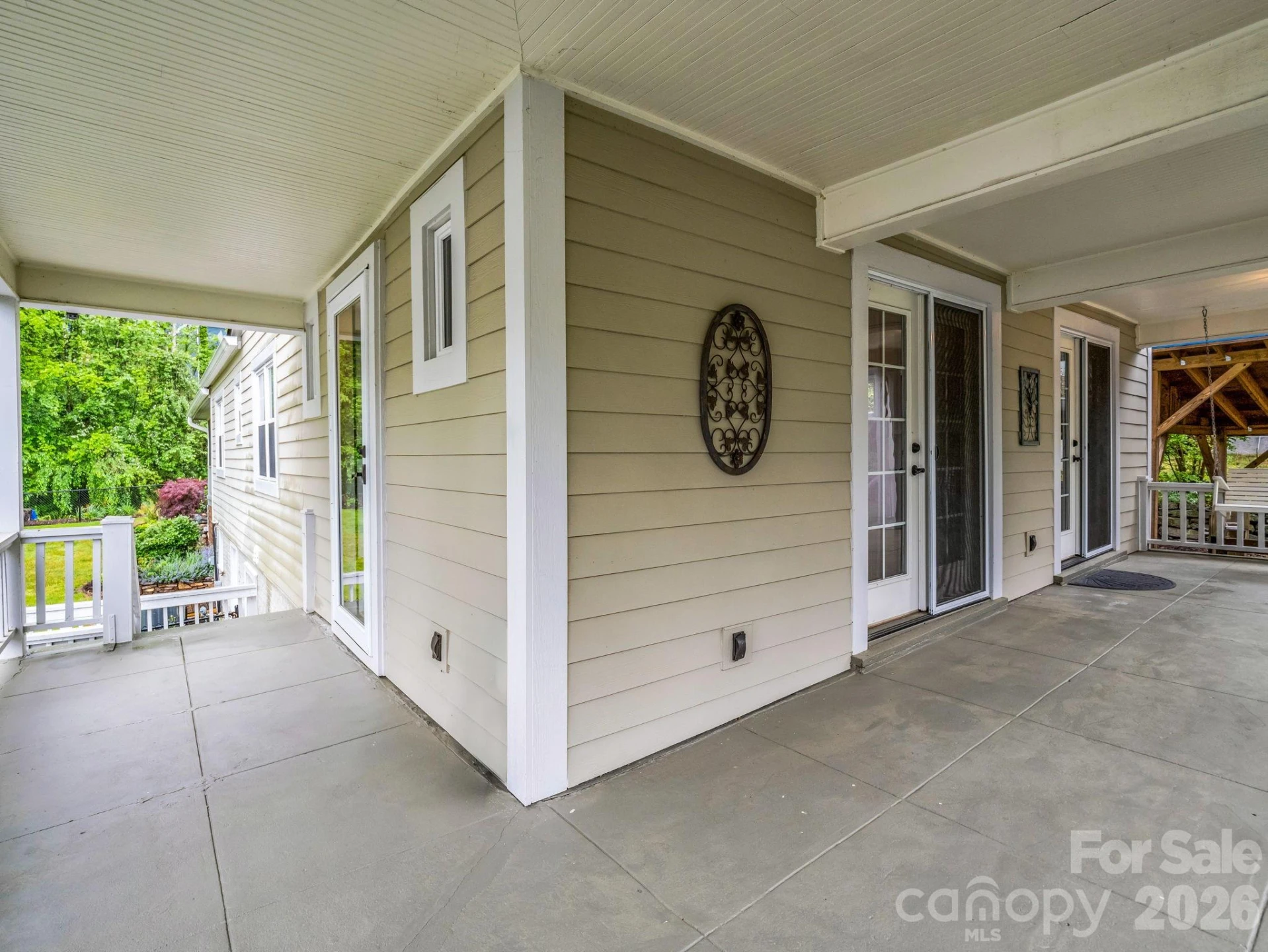 104 Lake Avenue - Photo 11