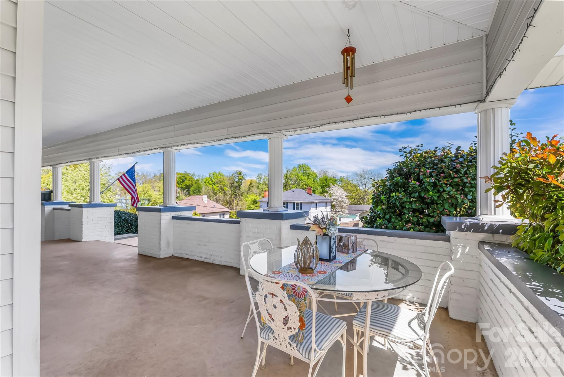 110 Burkemont Avenue - Photo 9