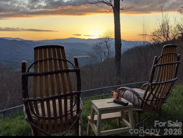 195 Justin Ridge, Clyde, NC, 28721