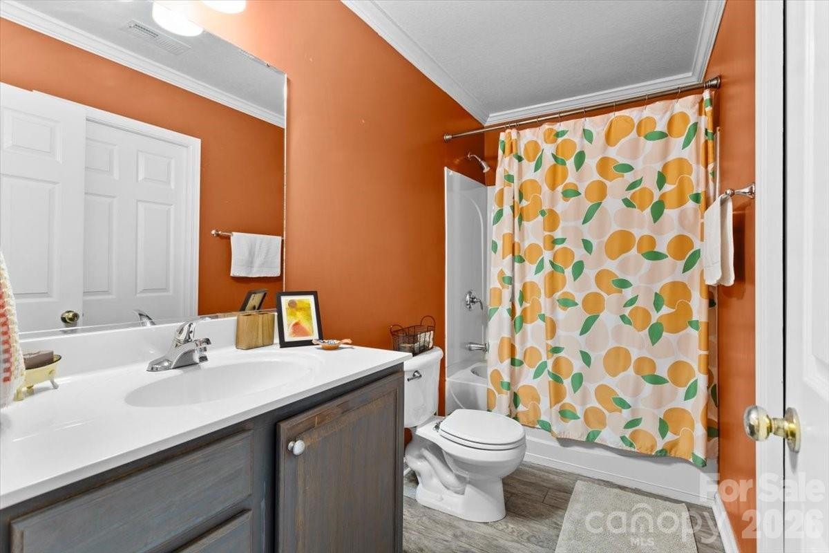 92 Rotunda Circle - Photo 16