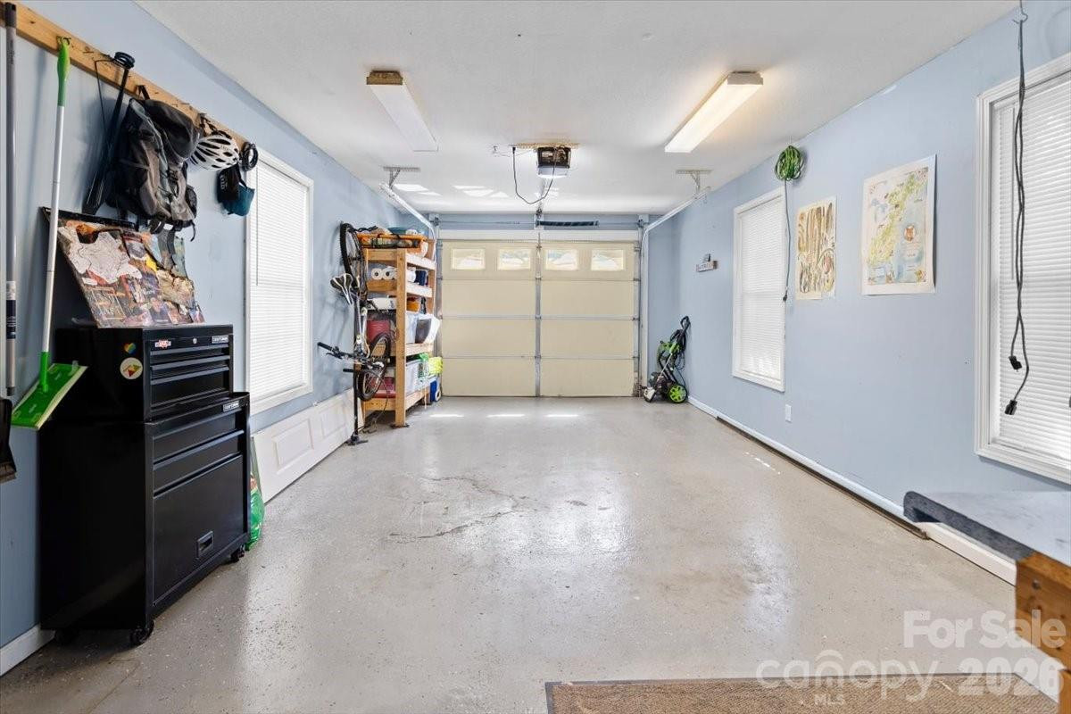 92 Rotunda Circle - Photo 22