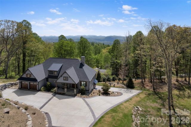 231 Tower Circle, Hendersonville, NC, 28739