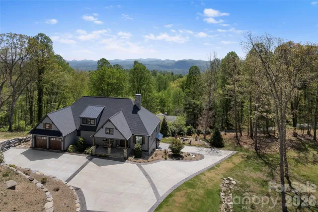 231 Tower Circle, Hendersonville, NC, 28739