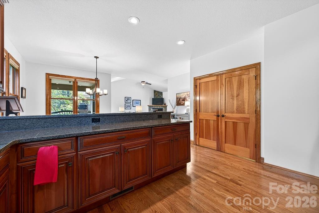 24 Triple Fairways Drive - Photo 11