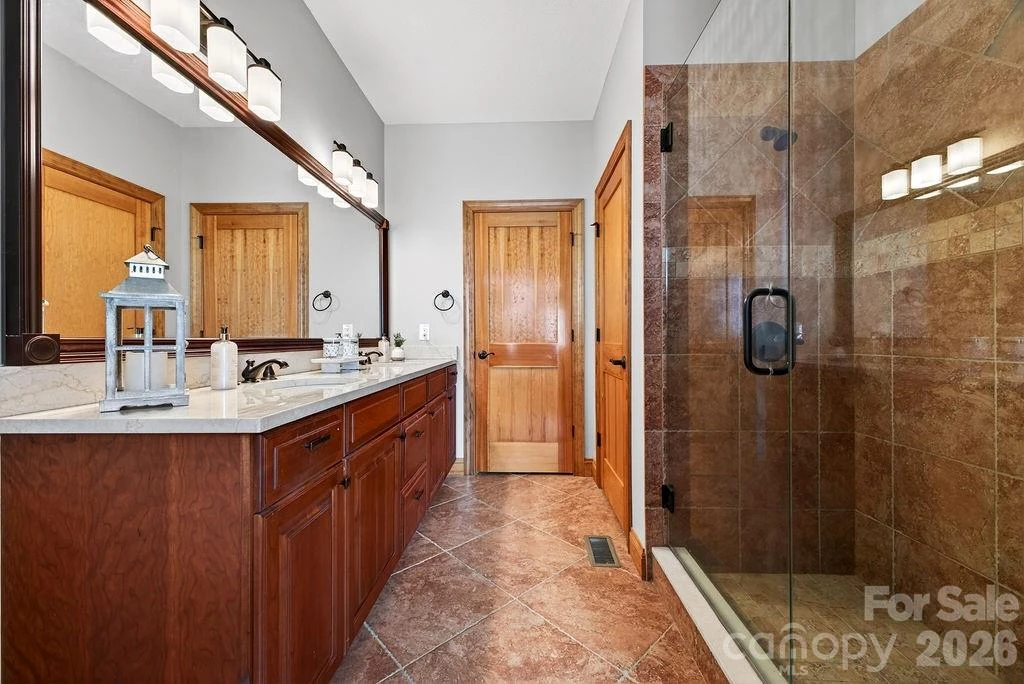 24 Triple Fairways Drive - Photo 18