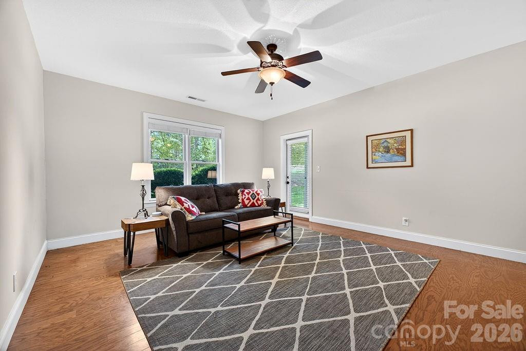 24 Triple Fairways Drive - Photo 22