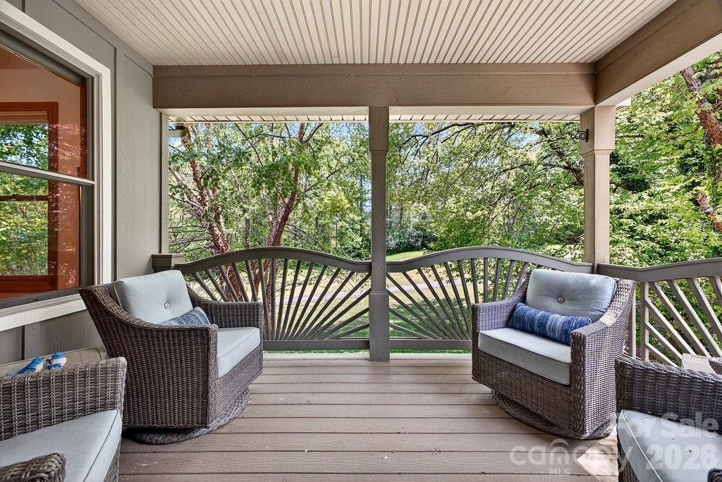 24 Triple Fairways Drive - Photo 5