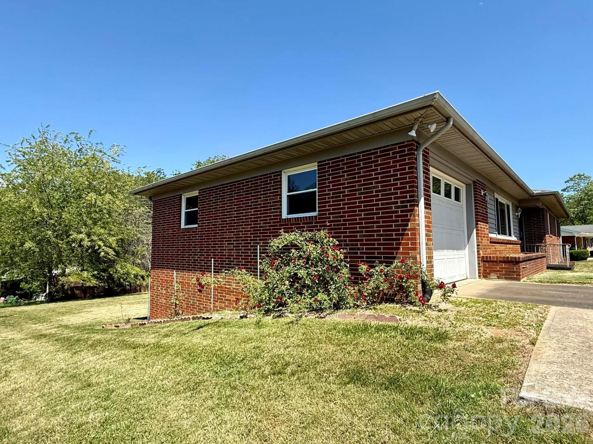 3195 Westview Street - Photo 9