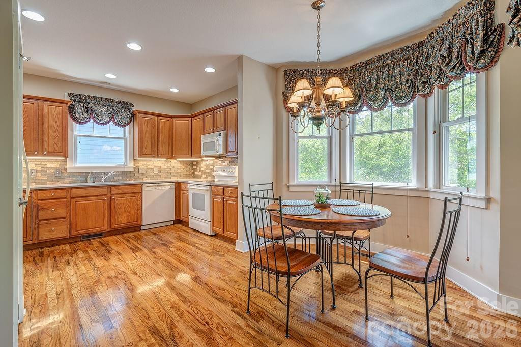 4 Olde Cottage Lane - Photo 3