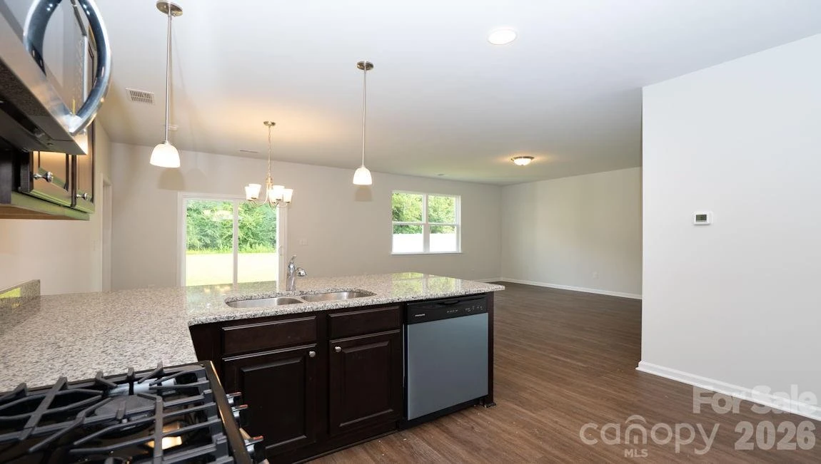 122 Queen Valley Way - Photo 11