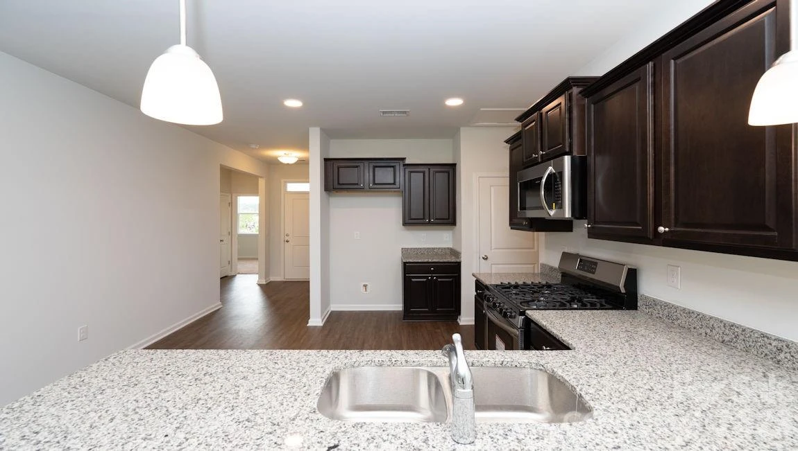 122 Queen Valley Way - Photo 10