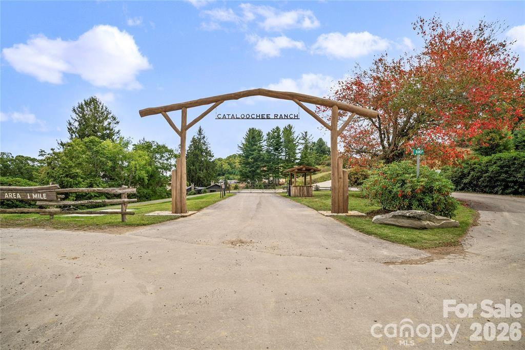 82 Honeymoon Lane - Photo 28