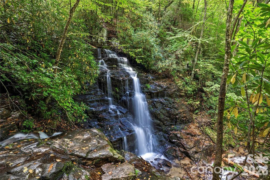 82 Honeymoon Lane - Photo 29