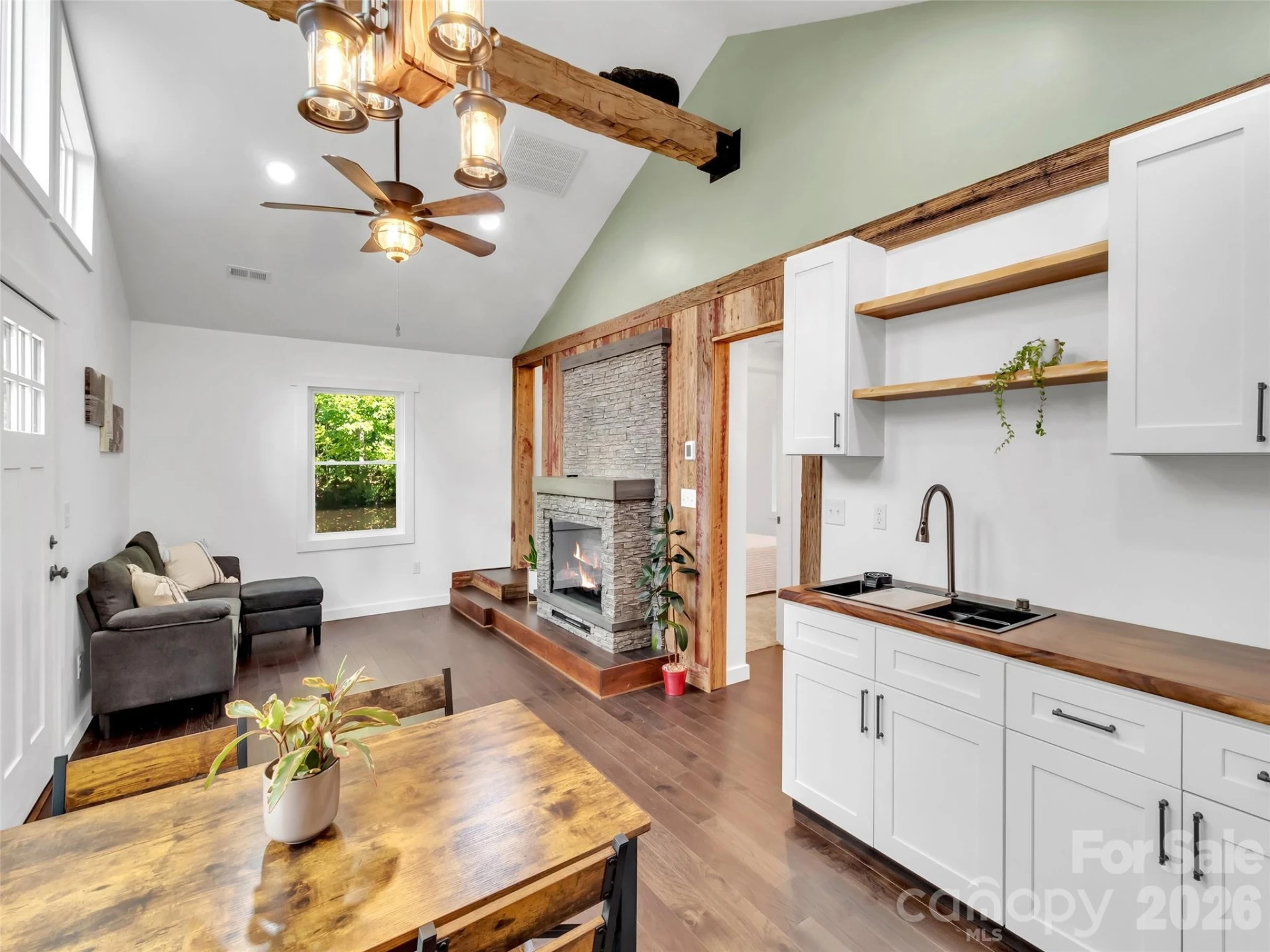 535 Hemlock Loop - Photo 12