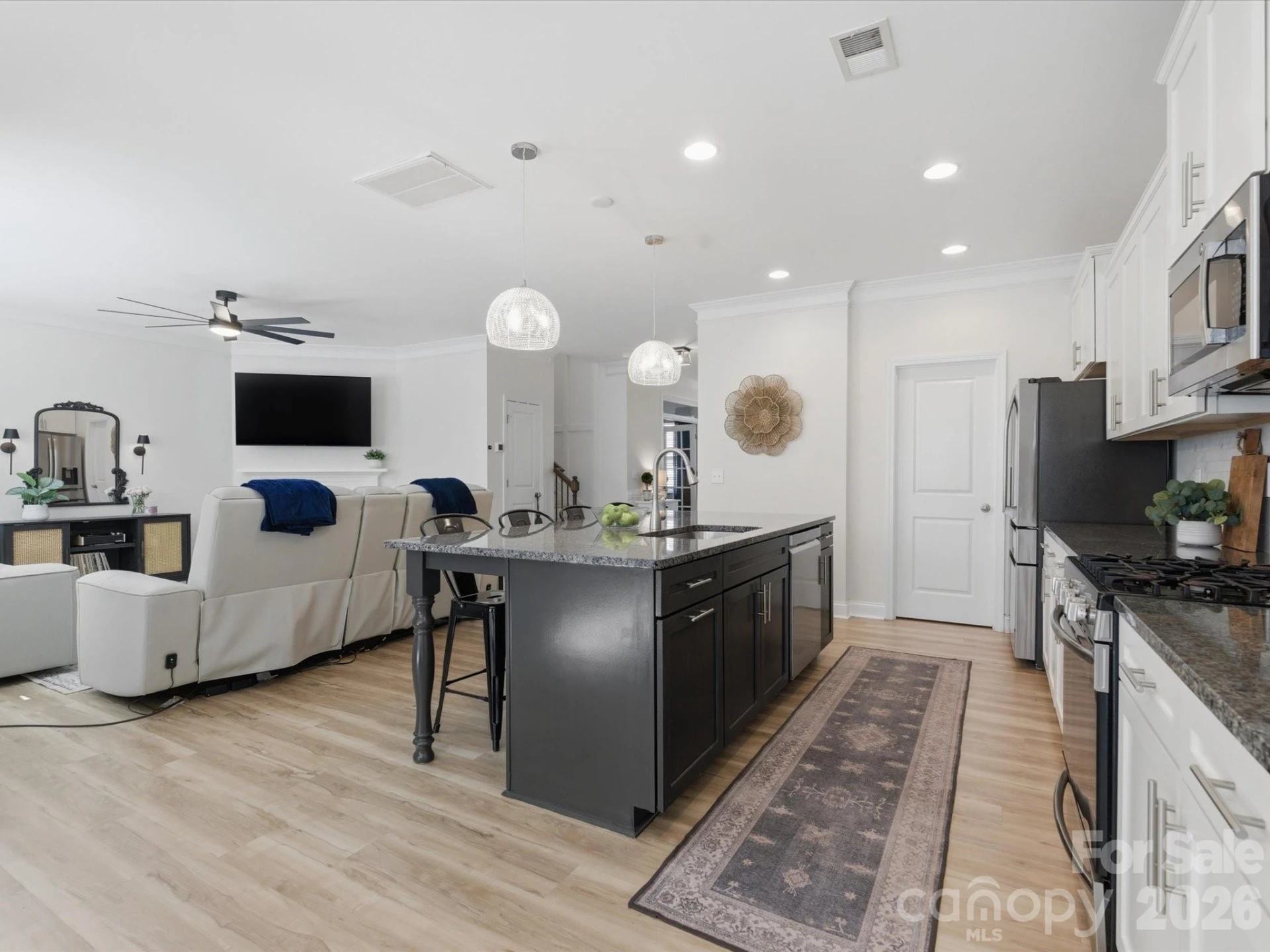 1013 Brunswick Way - Photo 18