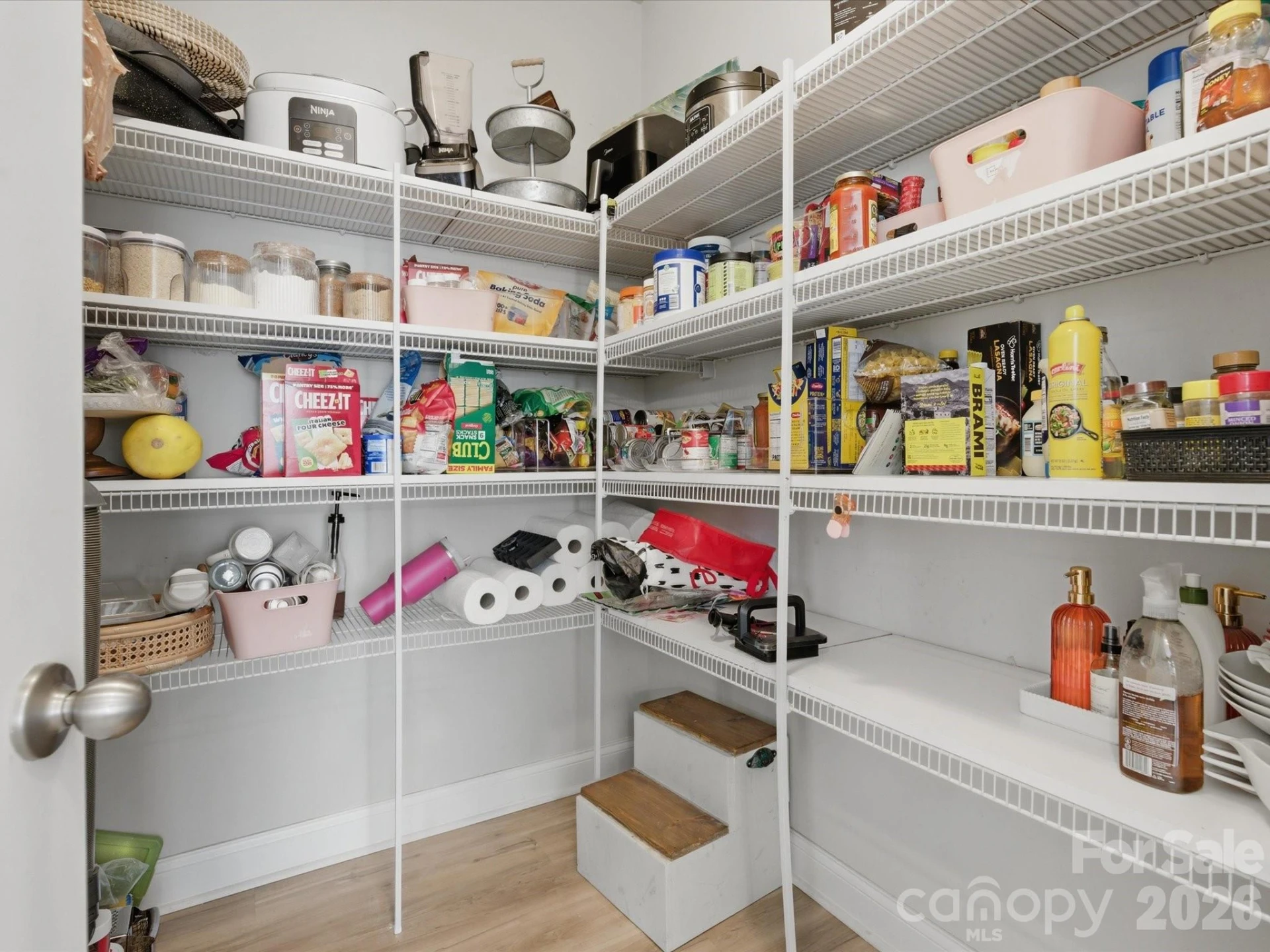 1013 Brunswick Way - Photo 24