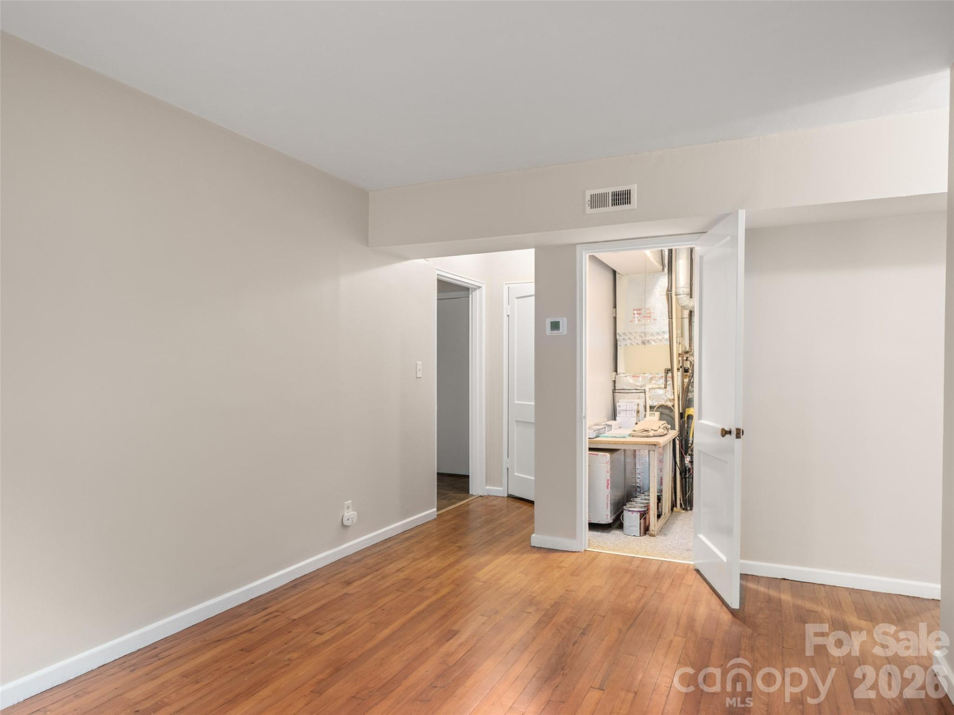 8 Units - 615 Biltmore Avenue - Photo 17