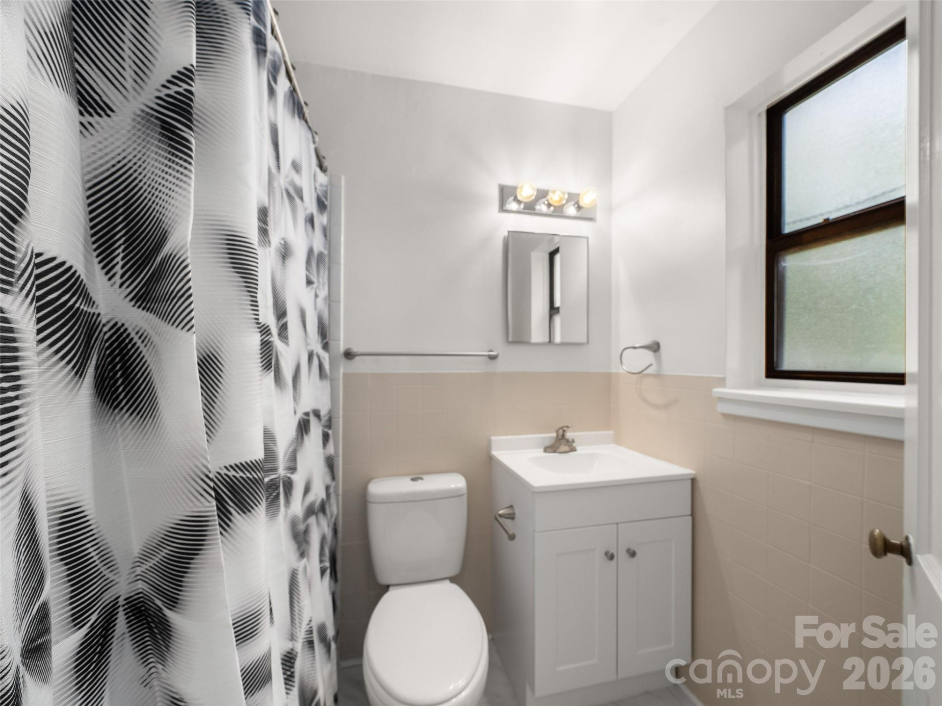 8 Units - 615 Biltmore Avenue - Photo 30