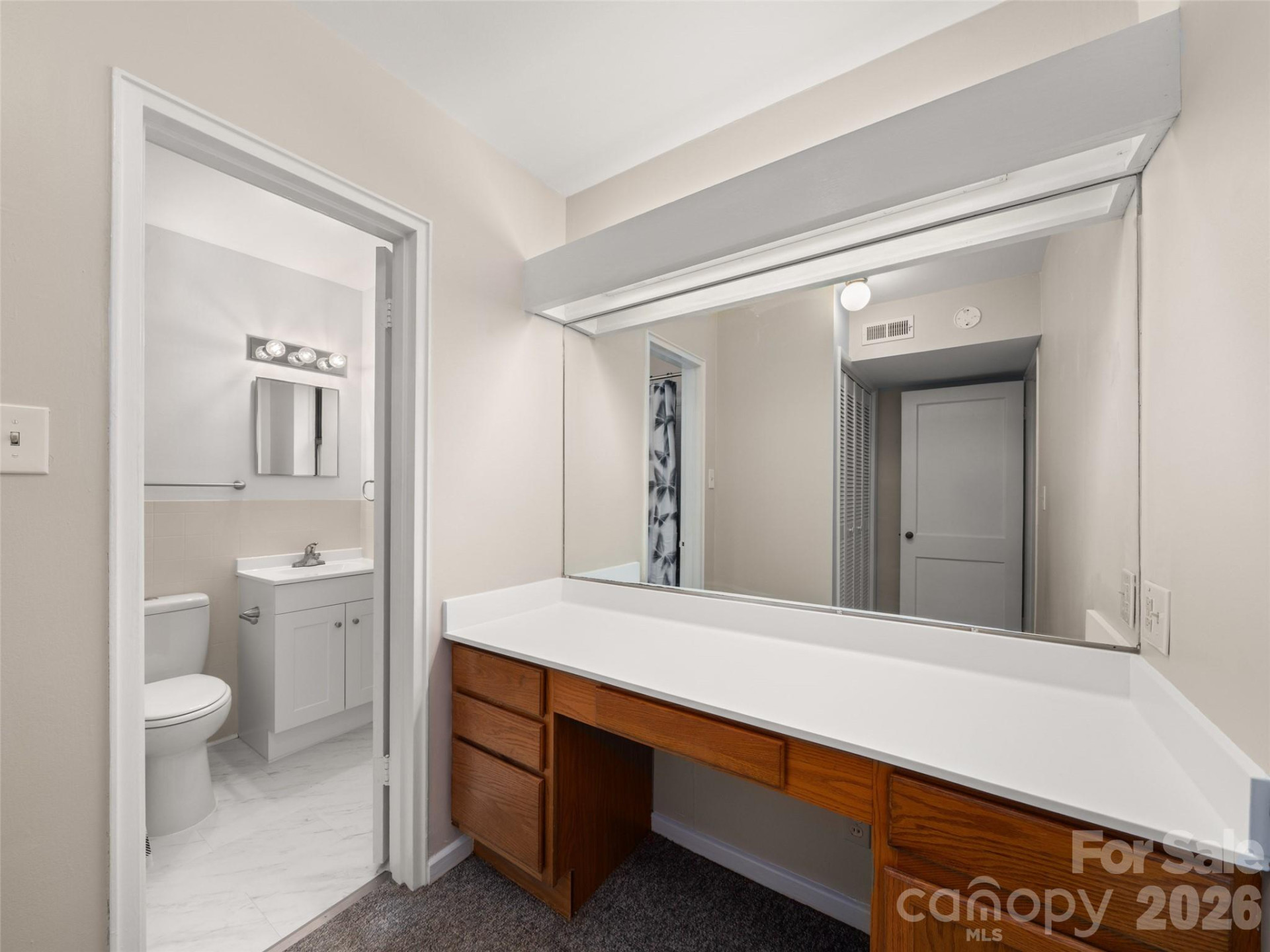 8 Units - 615 Biltmore Avenue - Photo 32